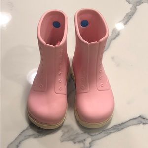 Native Rain Boots (size 10)